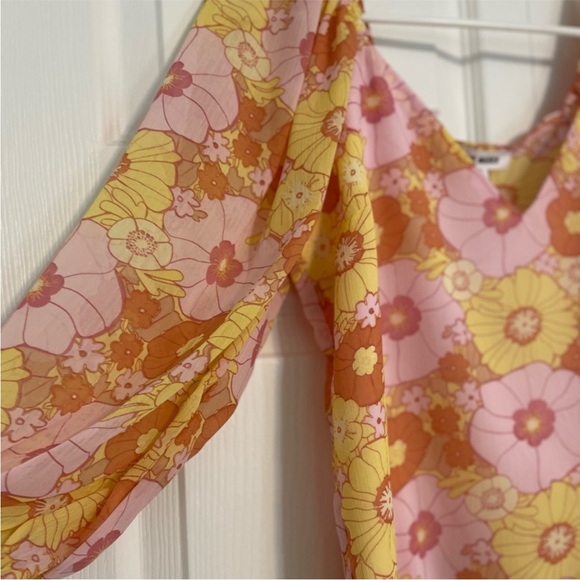 NWT Steve Madden Stevie Top in Pink Floral - Picture 12 of 12